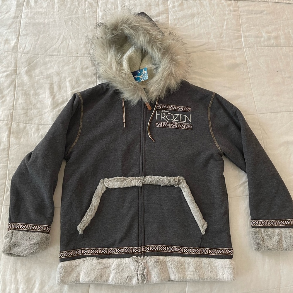 NWT FROZEN BROADWAY Original Kristoff Sherpa Hoodie